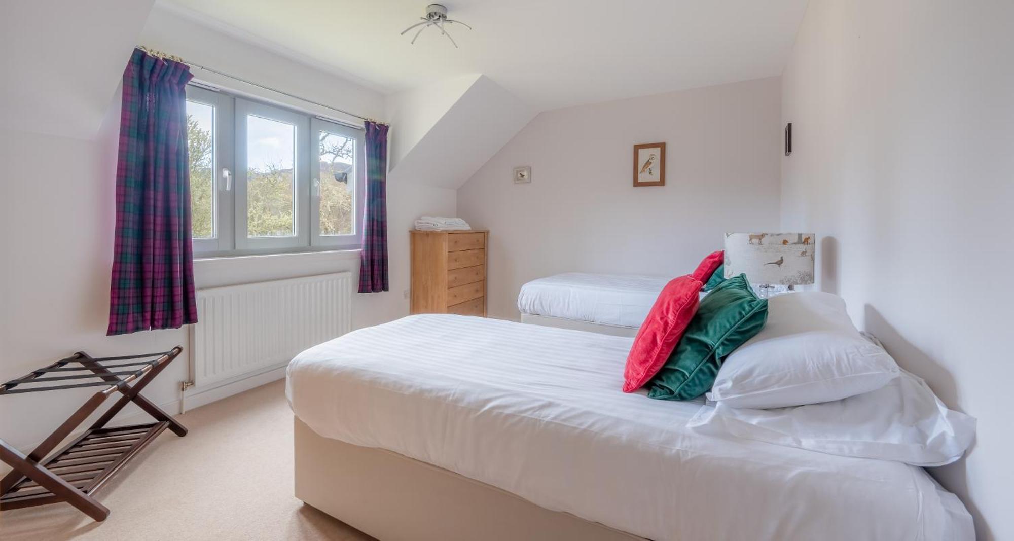 Abbey Holidays Loch Ness Luxury Self Catering 2 Bedroom Cottages Fort Augustus Room photo