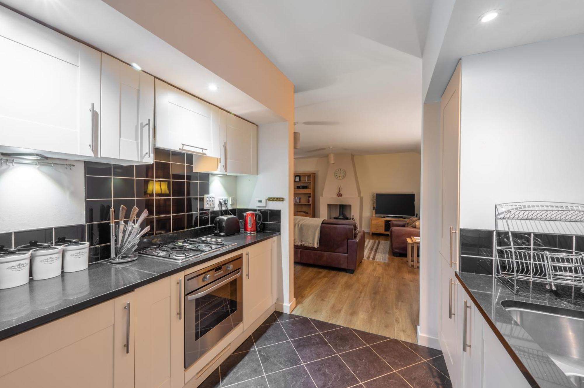 Abbey Holidays Loch Ness Luxury Self Catering 2 Bedroom Cottages Fort Augustus Room photo
