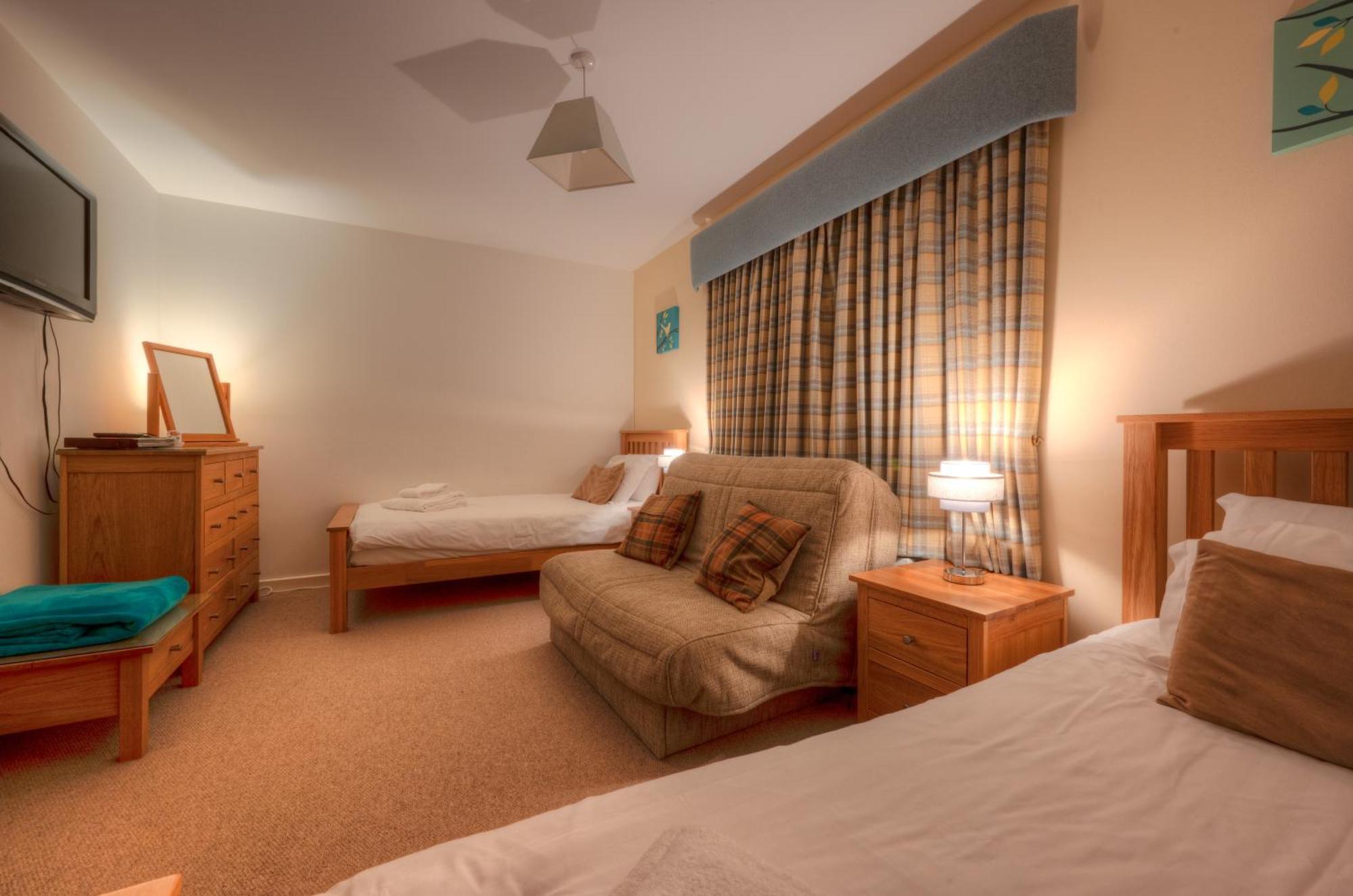 Abbey Holidays Loch Ness Luxury Self Catering 2 Bedroom Cottages Fort Augustus Room photo